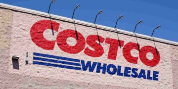 Chaos hits Costco stores