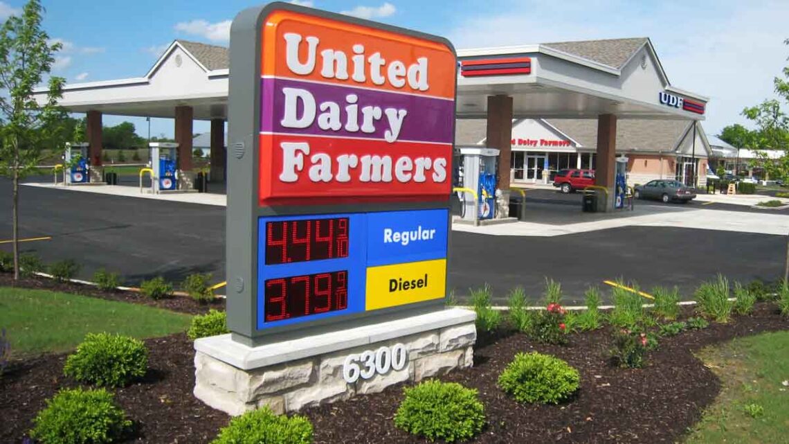 Gas Station United Dairy Farmers closes