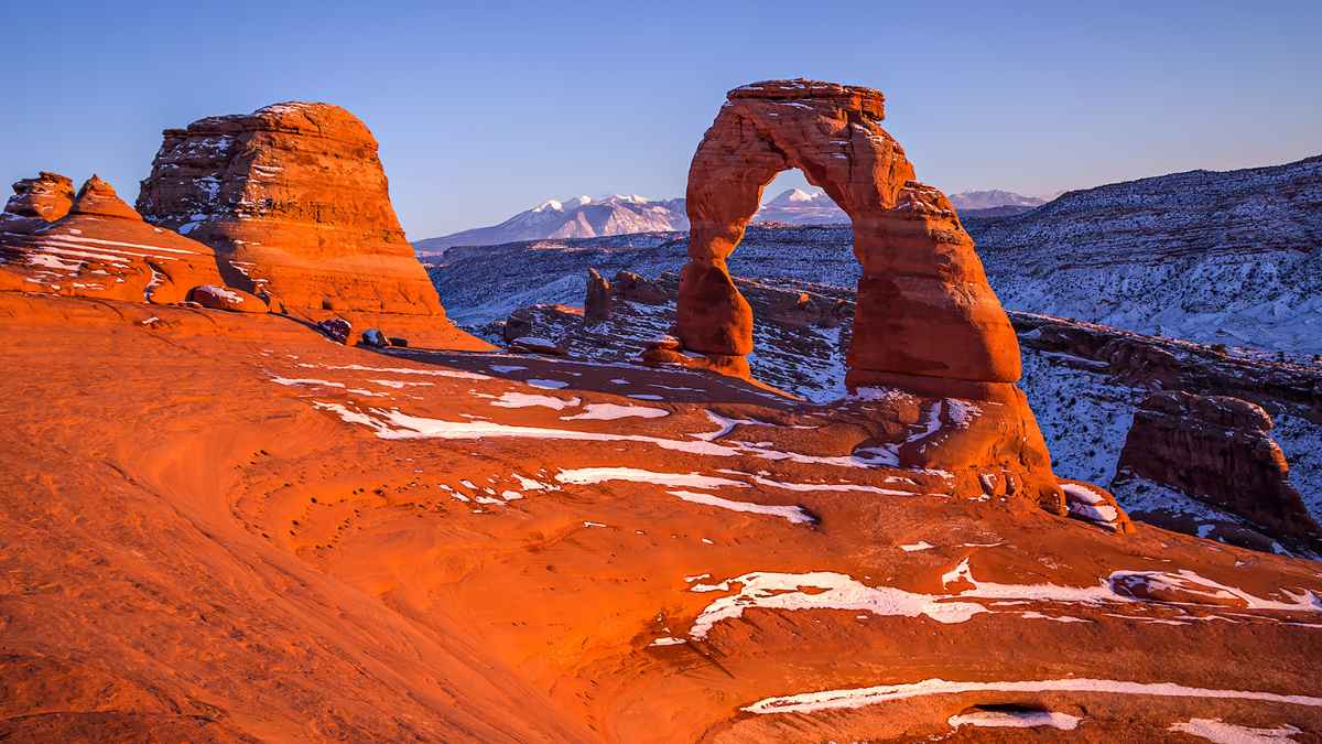 Sunset view of Delicate Arch at Arches National Park, Utah