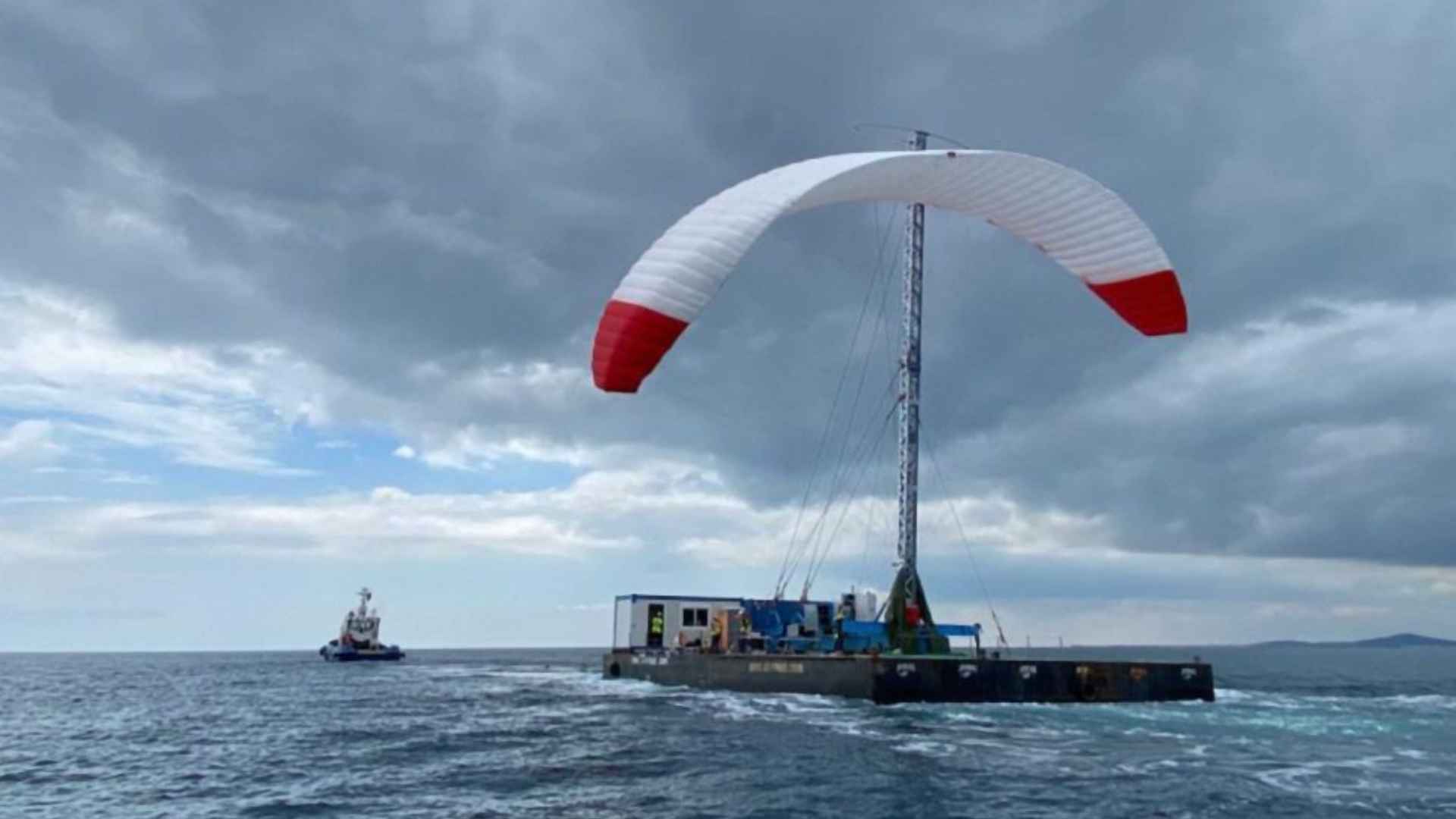 Giant power-generating kite system tested at sea in U.S. to produce clean wind energy at 750 meters