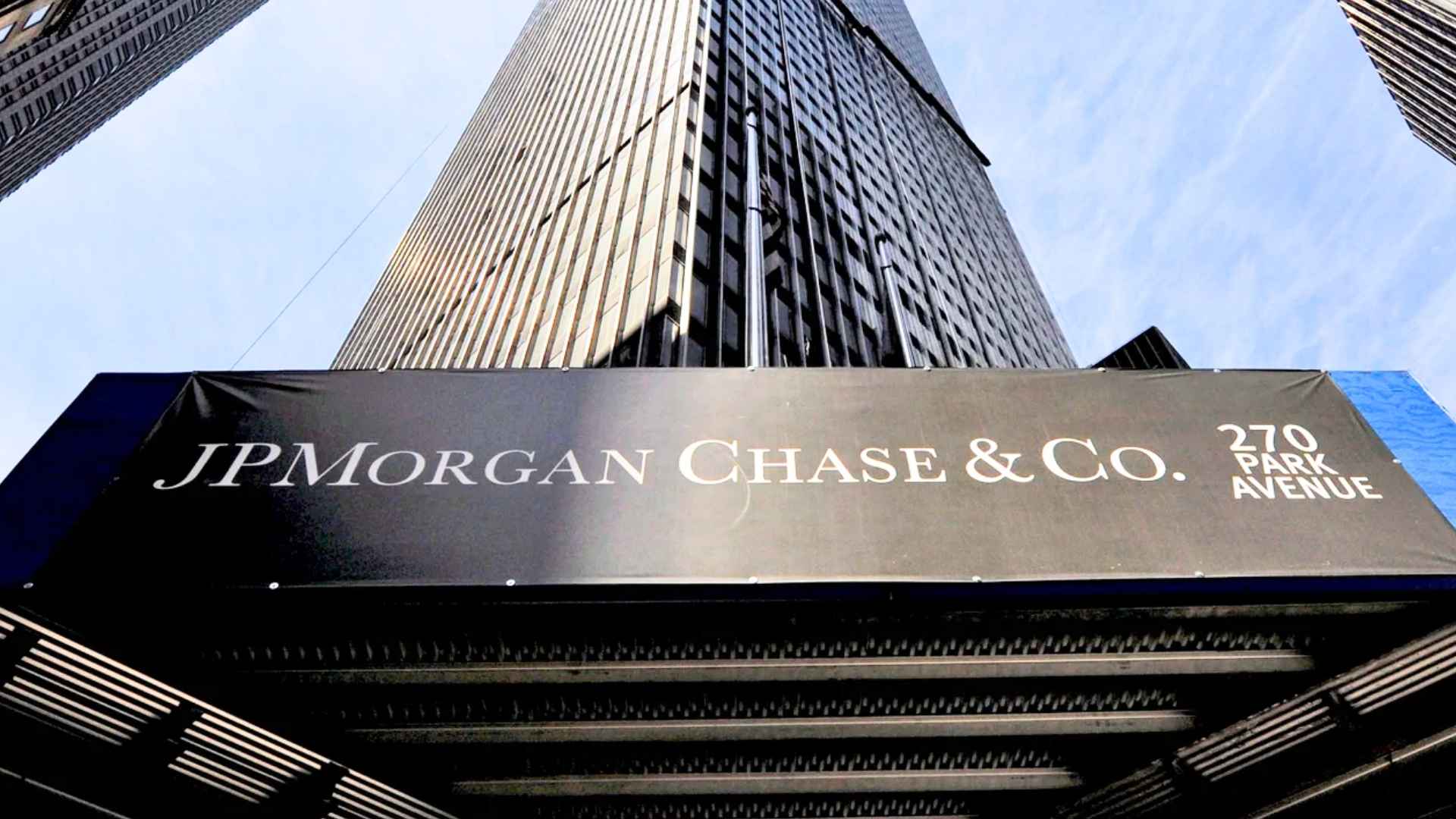 JPMorgan Chase headquarters building in New York City, representing new policy ending free customer data access