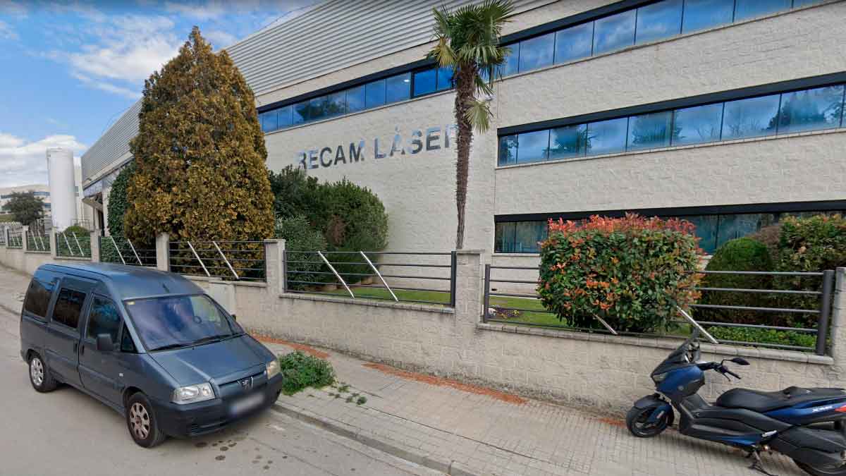 Recam Láser lanza una oferta de empleo para trabajar en su fábrica