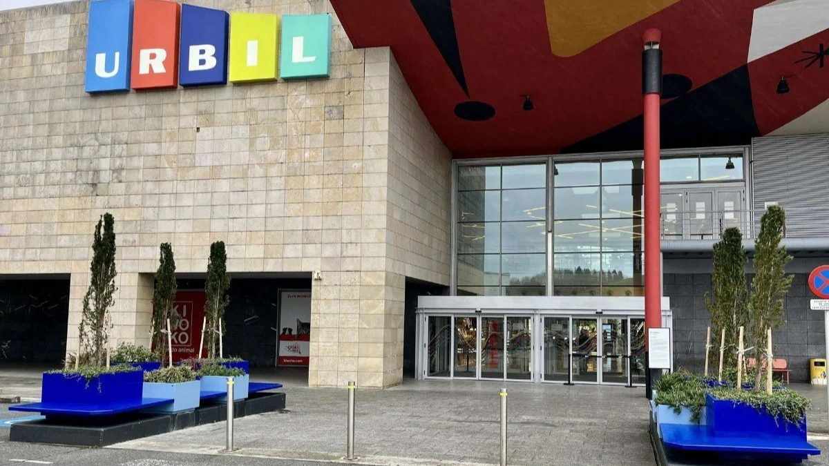 Centro Comercial Urbil empleo apertura