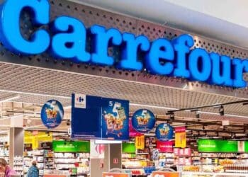 Carrefour lanza ayuda para mayores de 65 años.