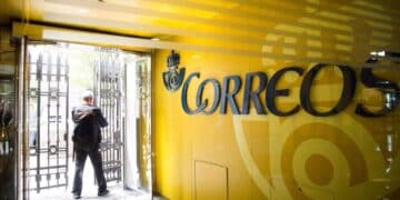 Cuanto cobran trabajadores de correos y su nómina.