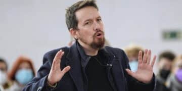 Pablo Iglesias y su currículum.