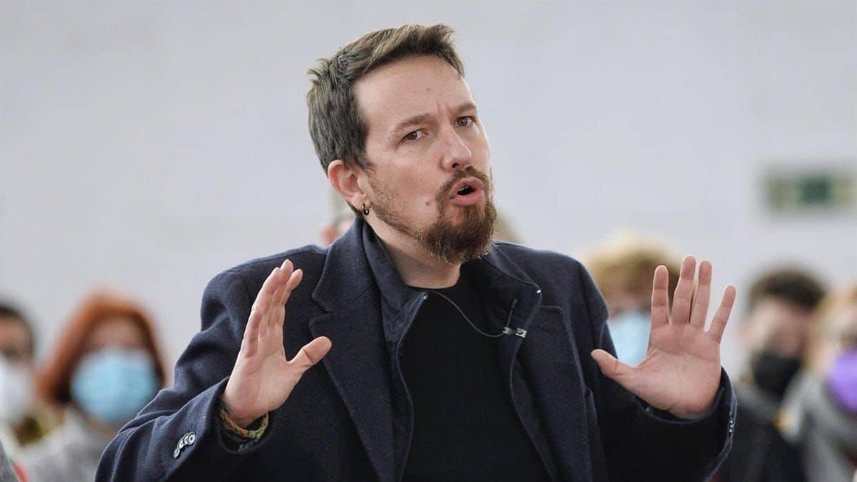 Pablo Iglesias y su currículum.