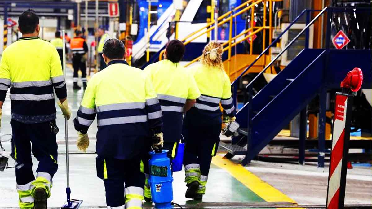 Acciona oferta para limpiador de trenes en Madrid.