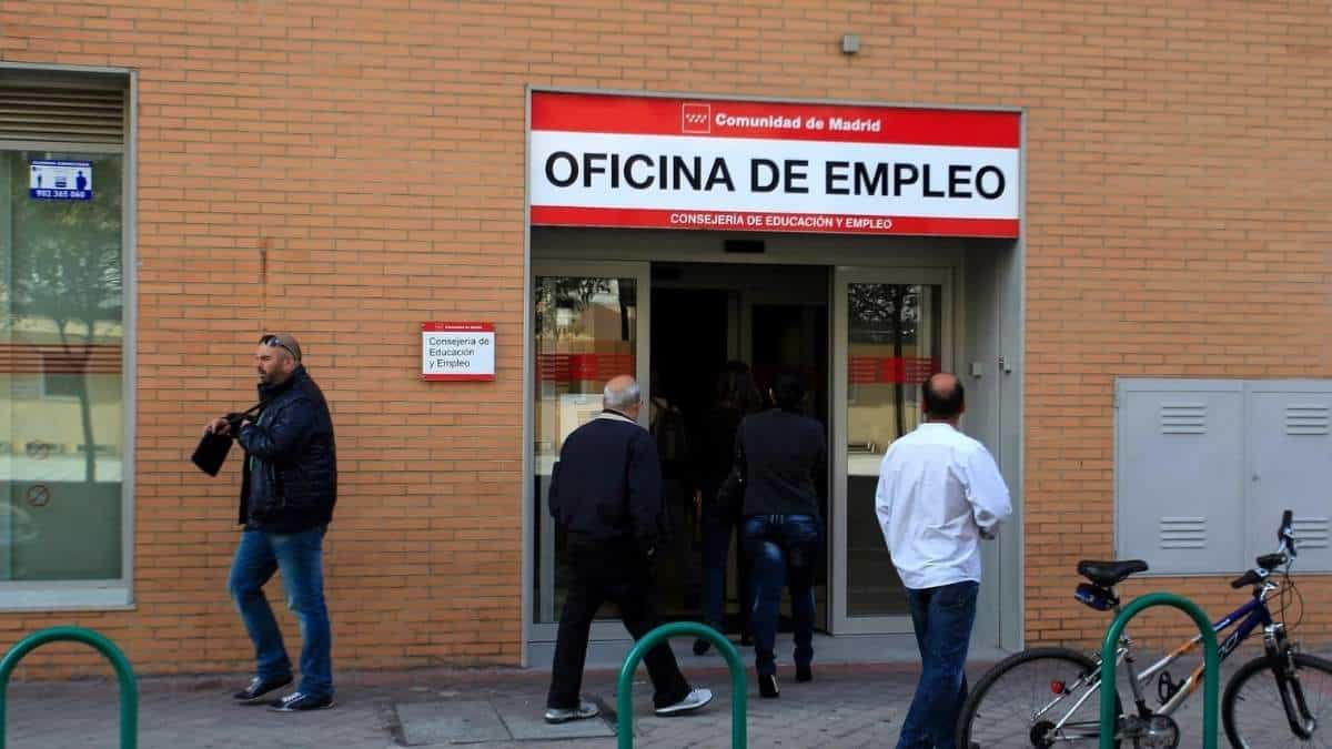 SEPE lanza 400 ofertas de empleo.