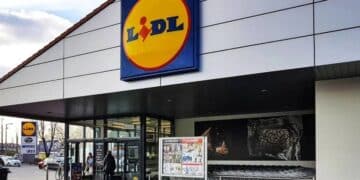 Lidl lanza ofertas de empleo para distintos puestos.