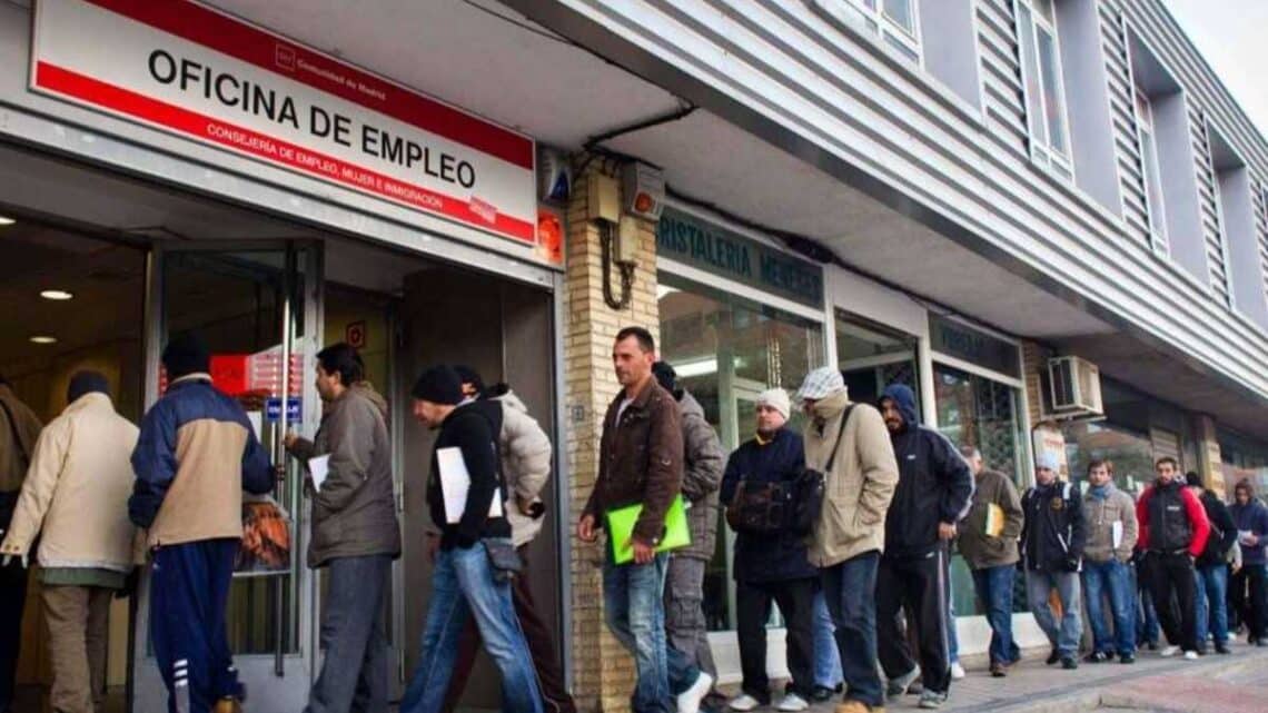 trabajadores paro sueldo