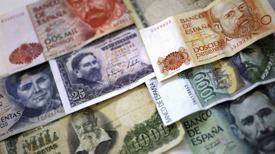 Consigue hasta 12.000 euros con este billete de 100 pesetas que se considera una reliquia.