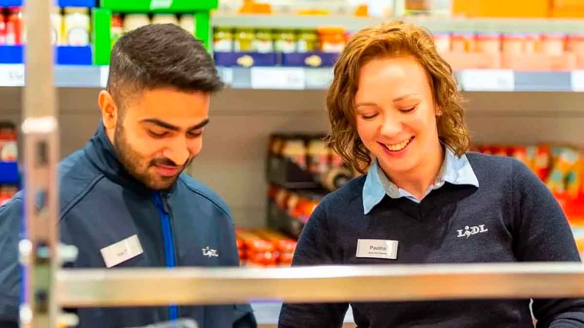 Lidl lanza 96 ofertas de empleo para supermercados y almacenes.