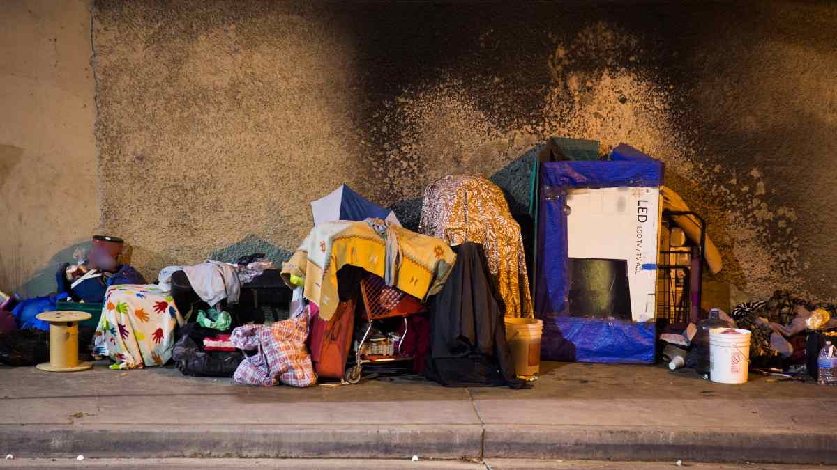 Pertenencias de un jubilado obligado a vivir en la calle por una pensión de 830 euros