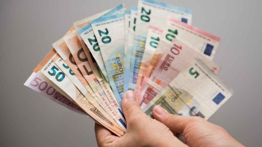 Cobrar el subsidio para mayores de 52 años del SEPE o volver a trabajar ...