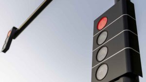 Confirmado: la nueva luz en los semáforos que pretende mejorar la seguridad vial