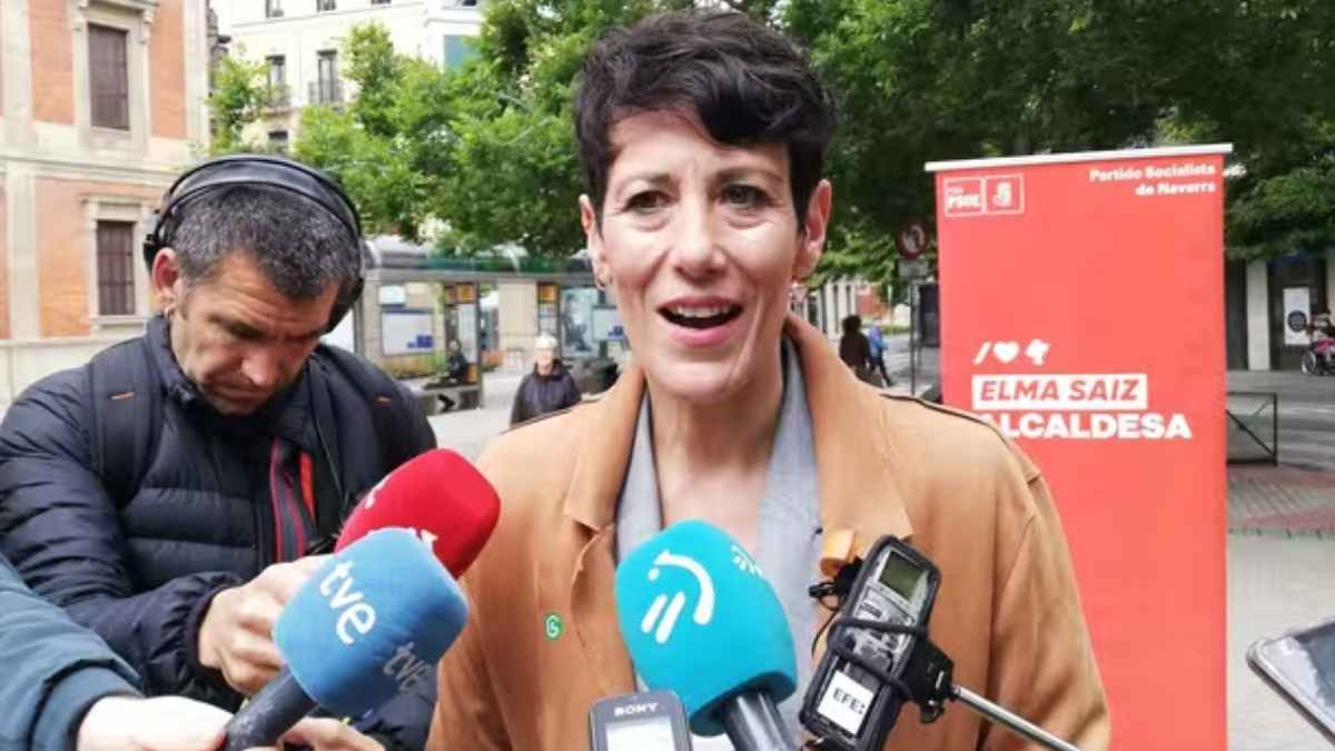 Elma Saiz, ministra de la Seguridad Social, explica el artículo 237 LGSS, que suma cotización por cuidado de hijos y familiares