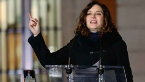 La ayuda en Madrid de 469 euros para personas solas y hasta 1.134 para familias numerosas que cumplan este requisito