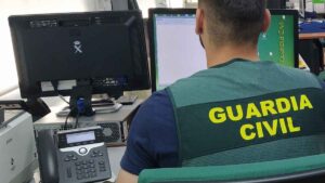 La Guardia Civil lanza una advertencia clave a toda España: si de repente pierdes la cobertura del móvil…