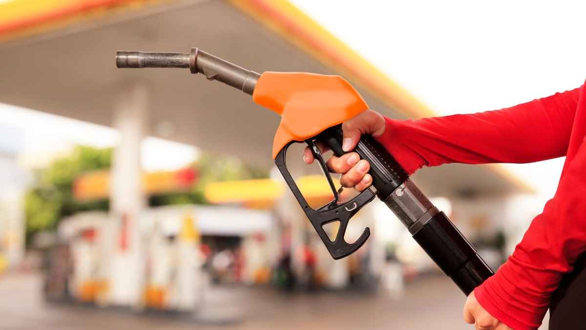 Surtidor de combustible renovable en gasolinera