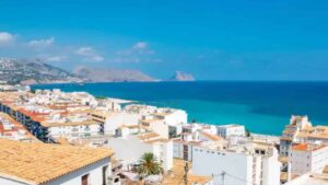 Un control a pisos turísticos en España revela que el 82% se concentra únicamente en cinco comunidades autónomas