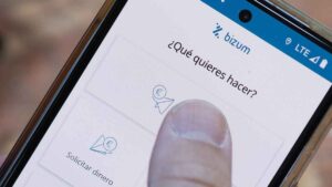 ¿Es posible tener Bizum en dos bancos? La respuesta está en tu número de teléfono, pero hay una condición