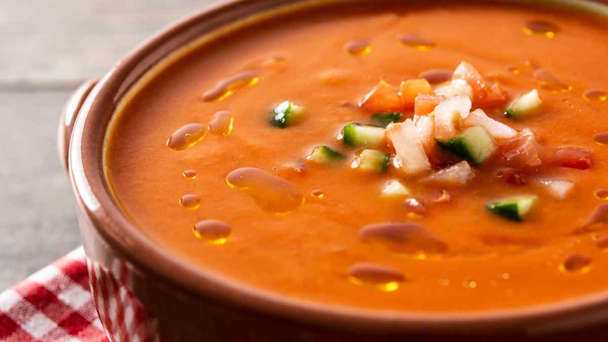 Gazpacho diario beneficios para el cuerpo y hora adecuada para tomarlo