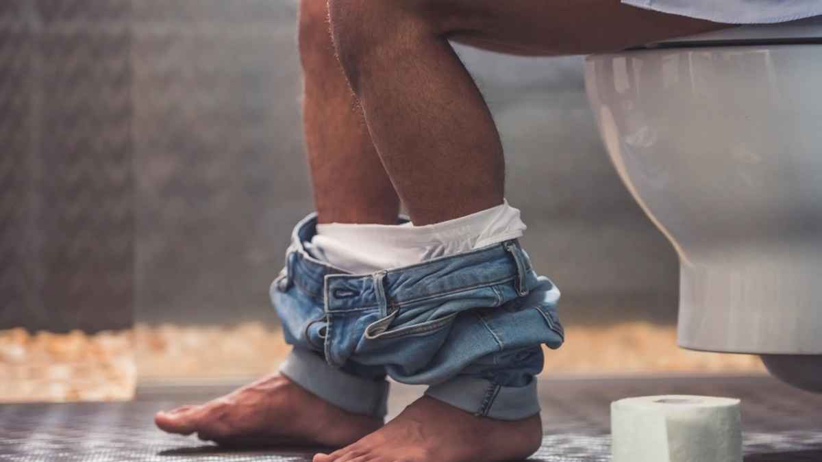 Vigilante de seguridad con diarreas constantes sin incapacidad permanente absoluta