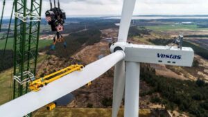 La nueva mega turbina eólica de China es tan grande que ha alterado el microclima local: mide tres campos de fútbol