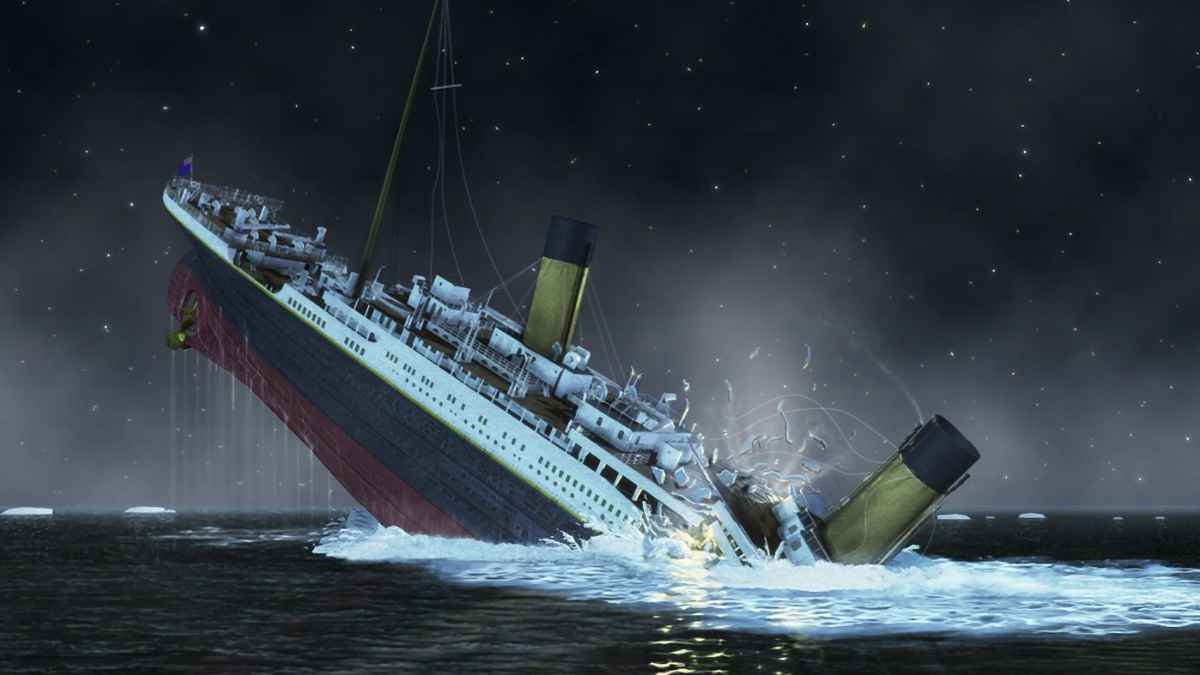 Recreación 3D del Titanic partiéndose y hundiéndose en el Atlántico Norte en 1912