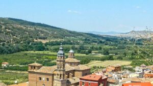 El pueblo más feliz de España se encuentra en Aragón: conquista a los todos los turistas por su encanto medieval