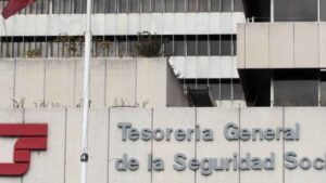 La Seguridad Social endurece el acceso a la jubilación a los 65 años y exigirá al menos 38 años y 3 meses cotizados para poder retirarse