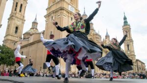 Espacio Zity y el Mercado Central buscan personal para las Fiestas del Pilar: hasta 500 puestos de trabajo disponibles