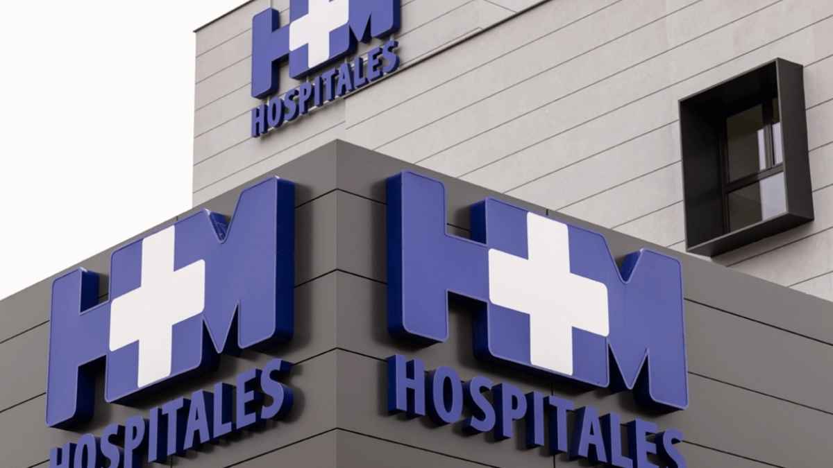 Fachada de HM Hospitales en Madrid donde se necesita personal de limpieza con contrato indefinido