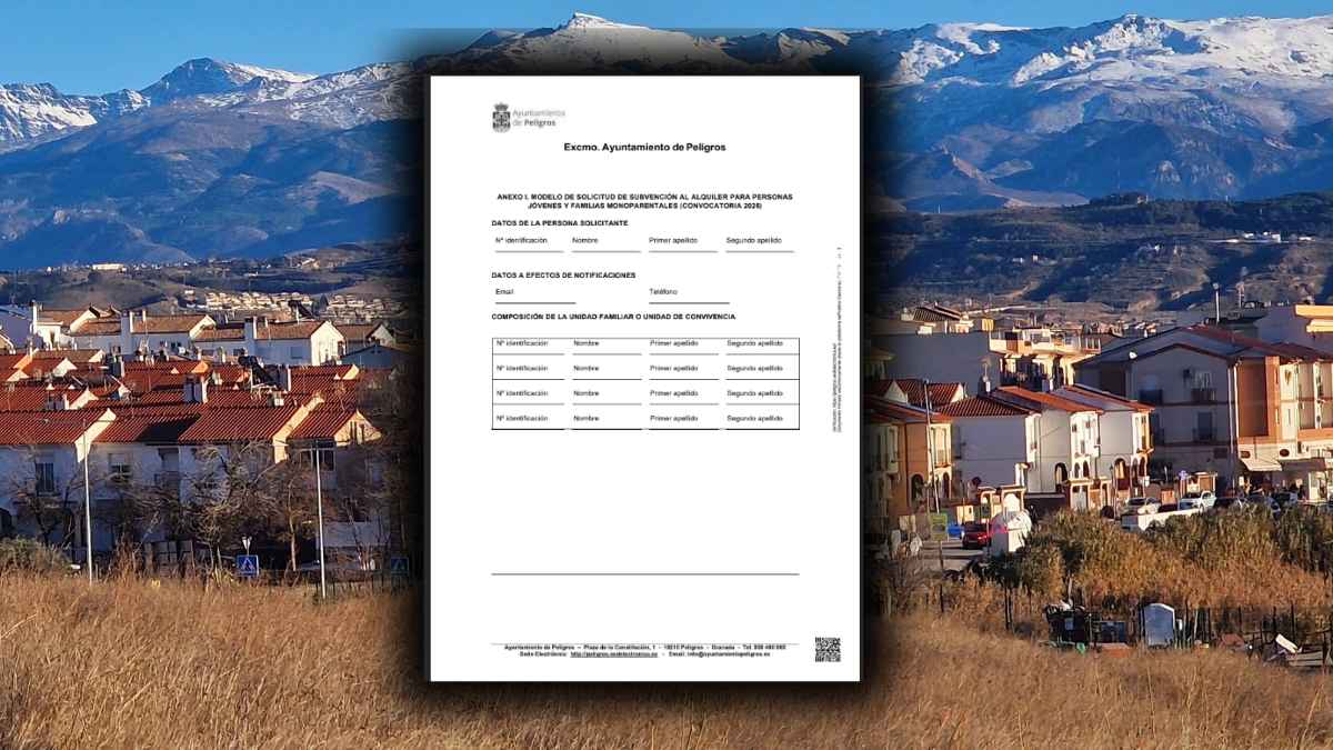 Formulario oficial del Ayuntamiento de Peligros para solicitar la ayuda al alquiler 2025, con vistas del municipio y Sierra Nevada al fondo.