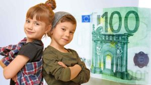 El Gobierno aprueba una ayuda infantil de 100 euros que se puede solicitar directamente en establecimientos autorizados