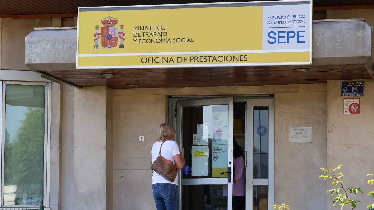 Oficina de prestaciones del SEPE donde se tramitan ayudas y el cobro del paro en España