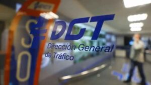 El Gobierno y la DGT cierran definitivamente la puerta al margen de 20 km/h en vías convencionales
