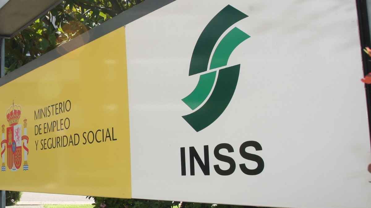 INSS corrige una pensión de viudedad y exige devolver miles de euros tras reconocer a otra beneficiaria con derecho