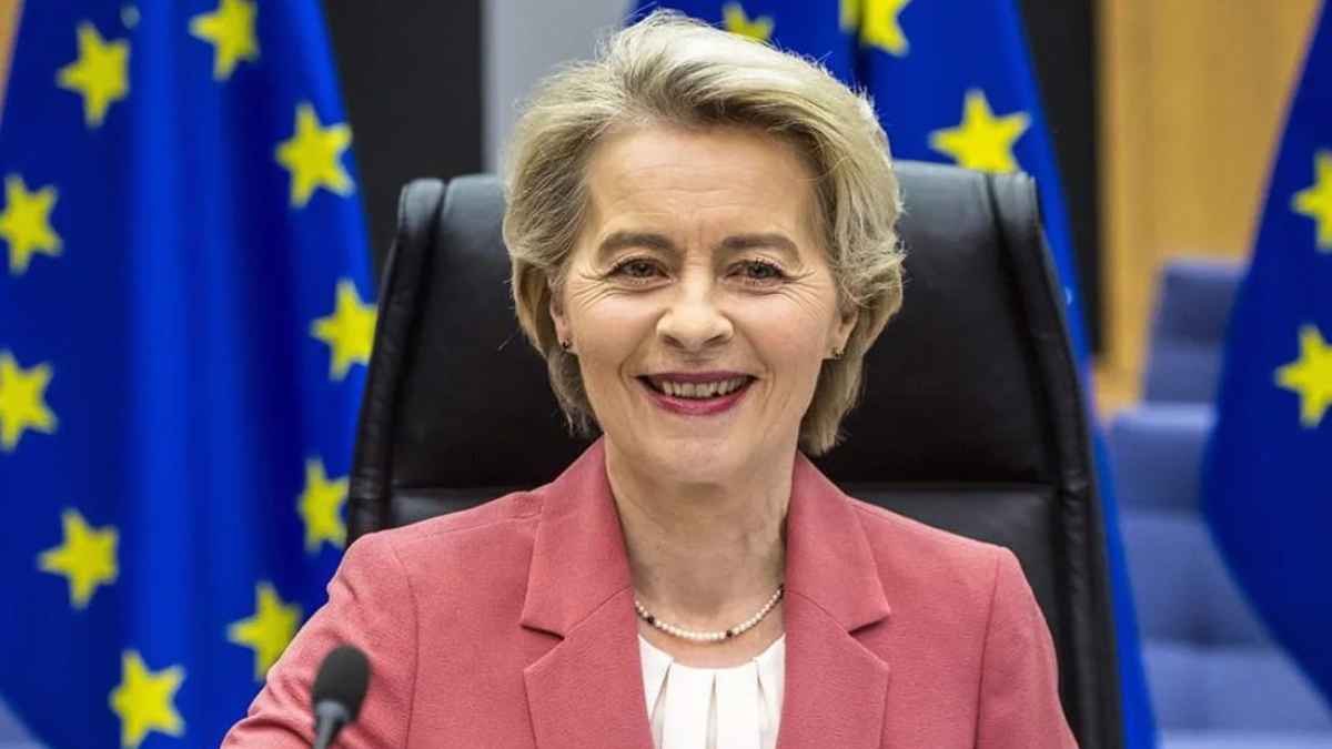 Presidenta de la Comisión Europea durante la presentación de la nueva ley sobre cajeros automáticos accesibles en España