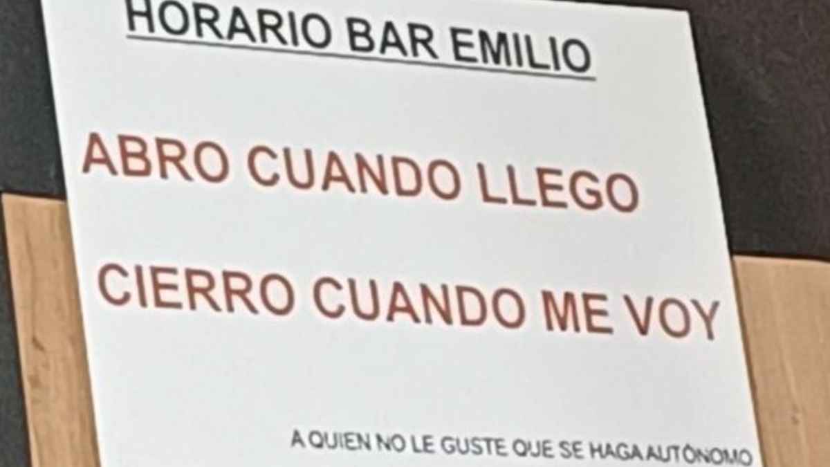 El cartel del Bar Emilio que recuerda con humor los límites y sacrificios del trabajo autónomo