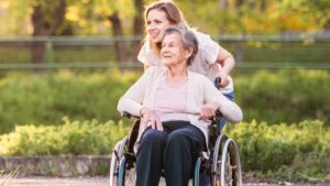 Los trabajadores que dejaron su empleo por cuidar a familiares desconocen esta ventaja laboral