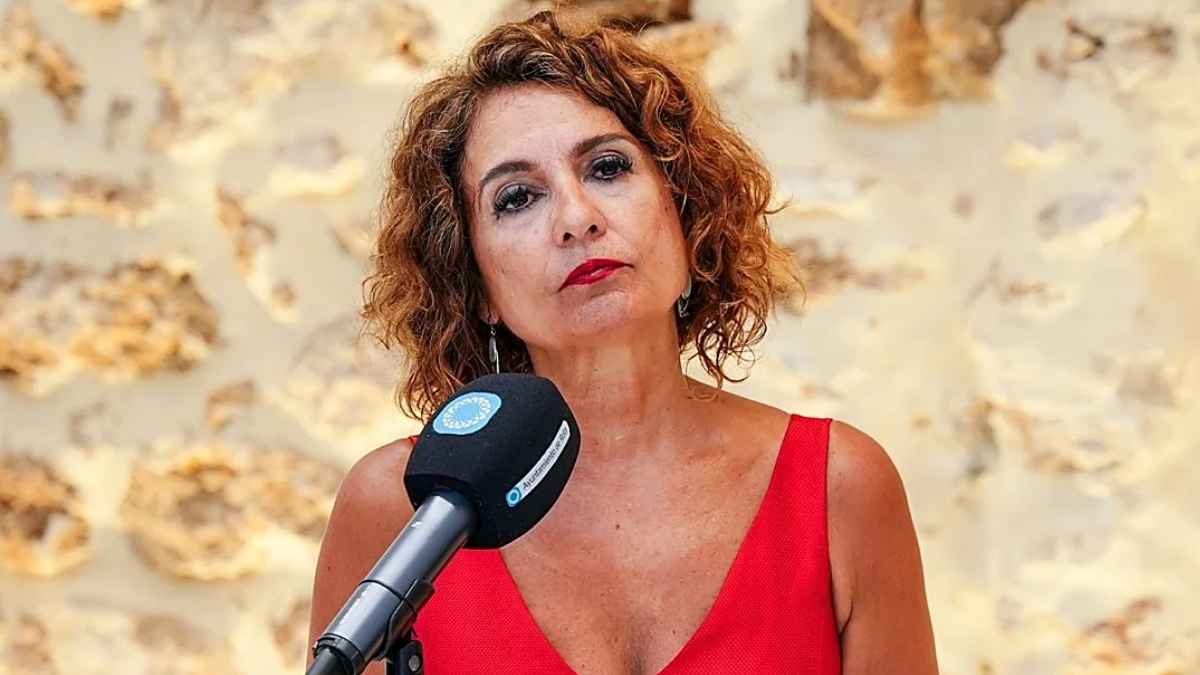 Montero, la representante de Hacienda durante un anuncio sobre la deducción por vivienda habitual en la Renta 2026