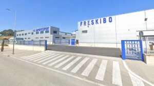Ros Freskibo busca personal de limpieza industrial en Blanes (Girona): jornada intensiva y 23.000 € brutos al año