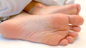 Trabajar 5 o 6 horas y ganar hasta 2.156 euros: esta es la nueva moda de trabajo en internet