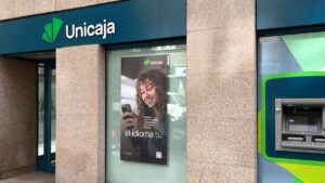 Unicaja activa un regalo de 450 euros: estos son los requisitos que necesitas cumplir