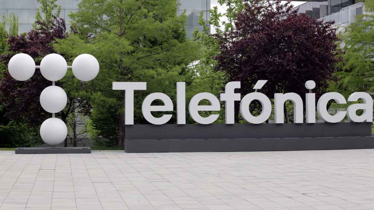 Sede de Telefónica tras el acuerdo con UGT para un ERE con salidas voluntarias