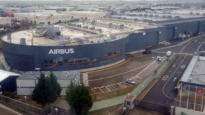 Airbus lanza 121 ofertas de empleo para trabajar en sus fábricas españolas: requisitos a cumplir
