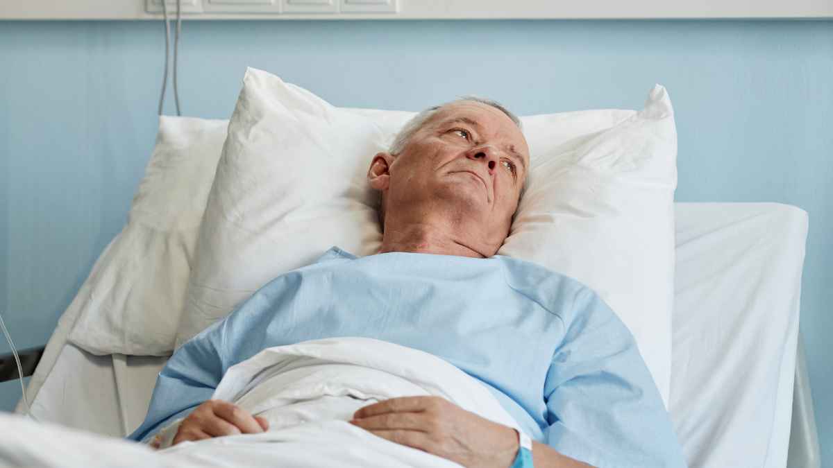 Trabajador de más de 62 años en baja médica durante una hospitalización