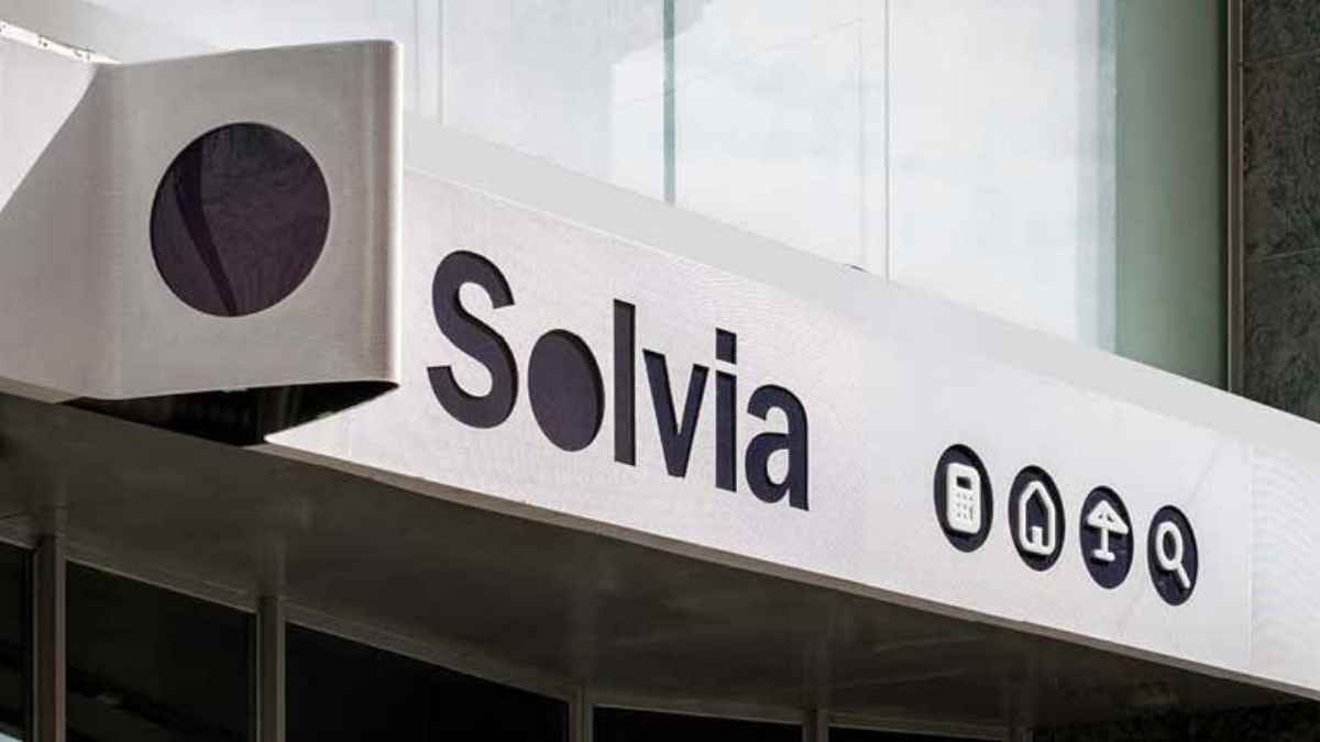 Solvia pone en venta una casa de 92 metros cuadrados y tres habitaciones en Calahorra